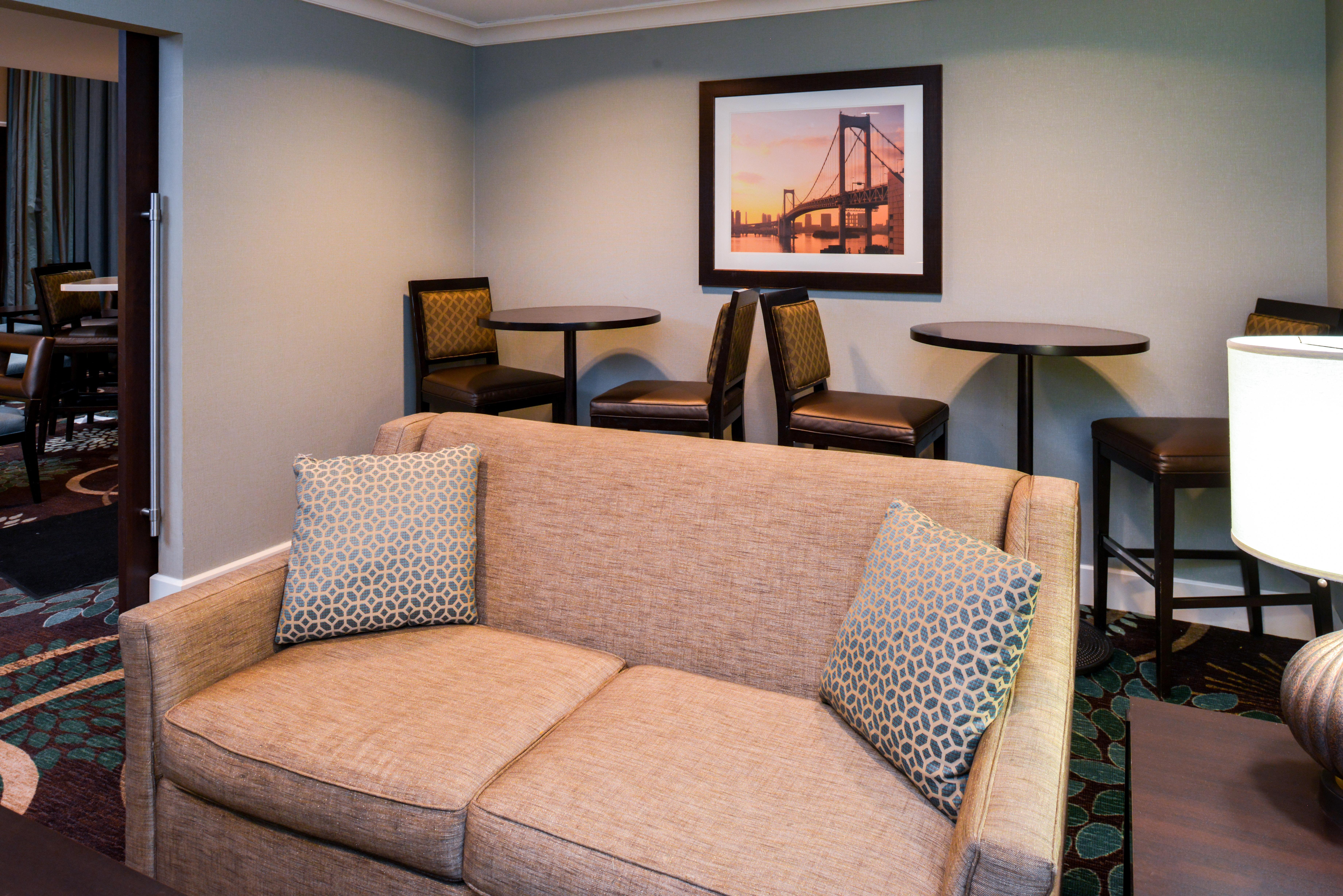 Hotel Staybridge Downtown-convention Center By Ihg Indianapolis